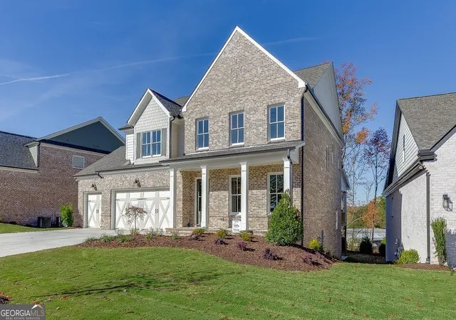 Photo 2 of Single family home for sale at 452 Thunder Rd, Buford, GA 30518 | MLS# 10814567 | Listing updated on 2026-09-15