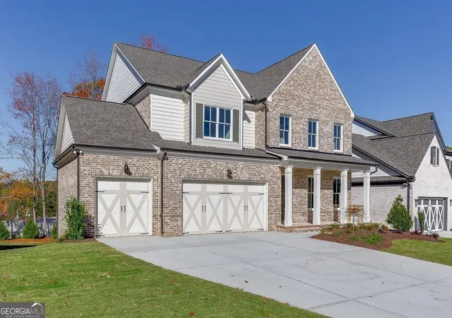 Photo 3 of Single family home for sale at 452 Thunder Rd, Buford, GA 30518 | MLS# 10814567 | Listing updated on 2026-09-15