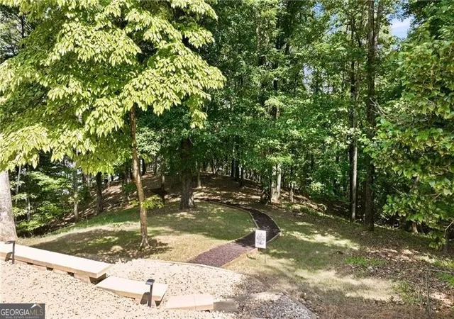 60th image of 3150 Edgewater Dr, Gainesville, GA 30501 | MLS# 10800400