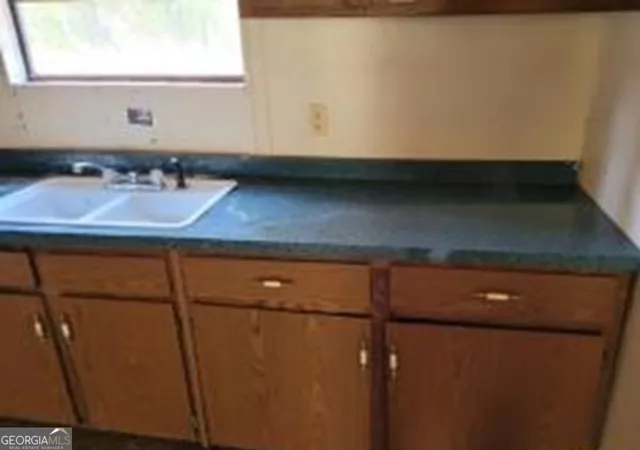 Photo 4 of Sale Pending at 2936 Piney Grv Rd, Blackshear, GA 31516 | MLS# 10815011 | Listing updated on 2026-09-09