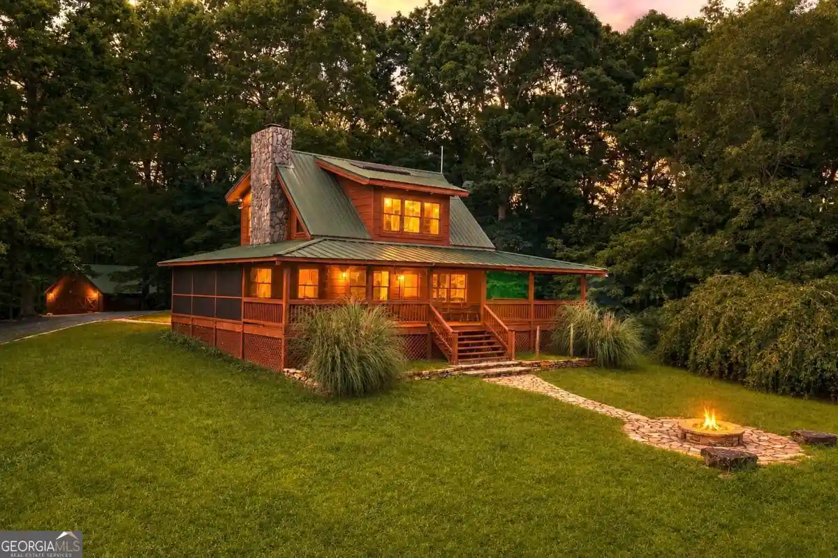 Single family home for sale at 196 Crk Camp Rd, Ellijay, GA 30536 | MLS# 10881913