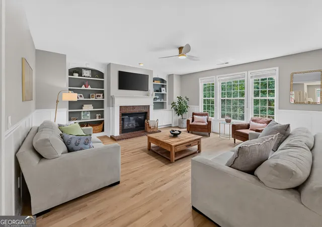 Photo 2 of Sale Pending at 242 Independence Ln, Peachtree City, GA 30269 | MLS# 10811048 | Listing updated on 2026-08-09