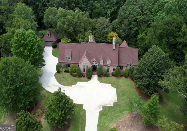 Photo 3 of Sale Pending at 2325 Ewing Chapel Rd, Dacula, GA 30019 | MLS# 10572215 | Listing updated on 2025-10-04