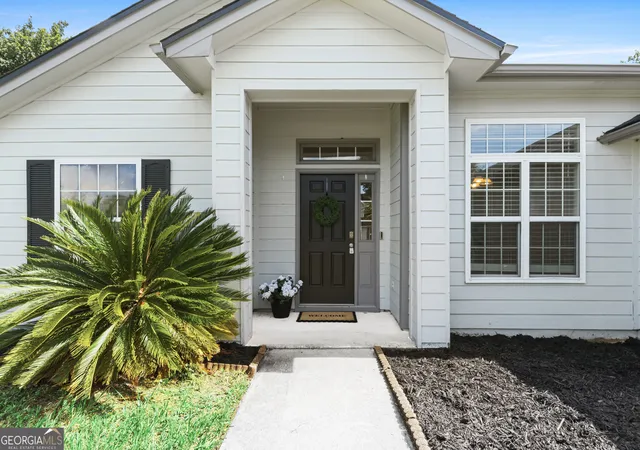 Photo 3 of Single family home for sale at 57 Creekside Dr, St. Marys, GA 31558 | MLS# 10806926 | Listing updated on 2026-09-30