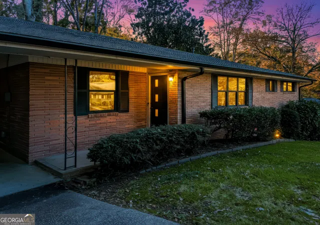 Photo 1 of Single family home for sale at 549 Park Street Pl, Gainesville, GA 30501 | MLS# 10638172 | Listing updated on 2026-09-14