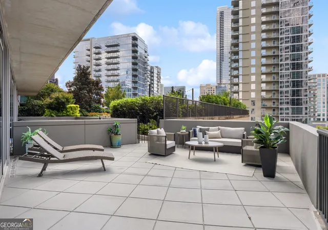Photo 3 of Condo for sale at 1080 Peachtree St Ne #802, Atlanta, GA 30309 | MLS# 10835603 | Listing updated on 2026-09-11