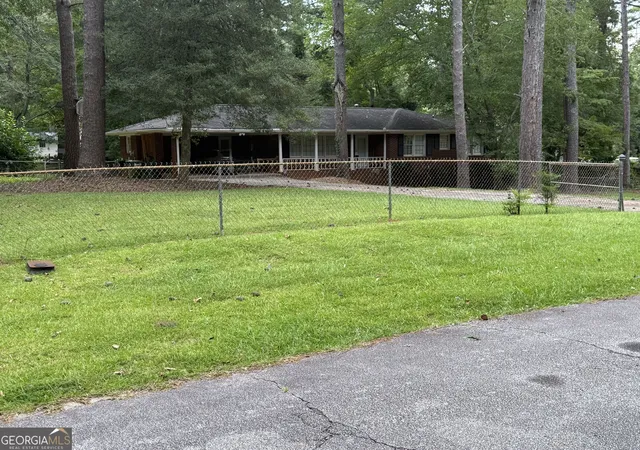 Photo 1 of Single family home for sale at 856 Virginia Ct, Conyers, GA 30094 | MLS# 10829261 | Listing updated on 2026-09-15