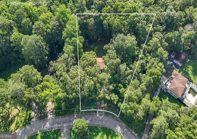 2nd image of 3970 N Martin Wy, Lithia Springs, GA 30122 | MLS# 10808351