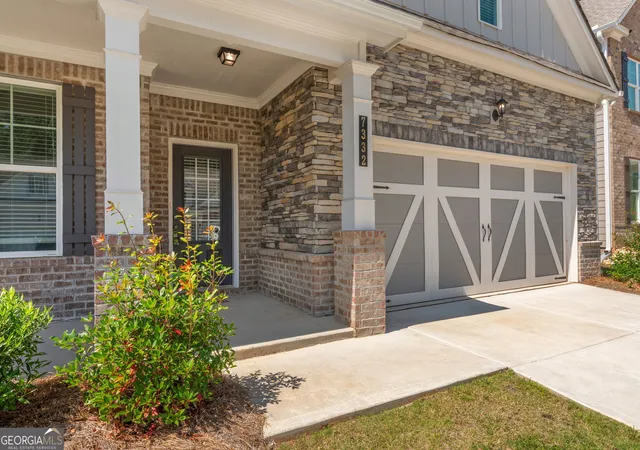 Photo 2 of Single family home for sale at 7332 Rocklin Lane, Flowery Branch, GA 30542 | MLS# 10766218 | Listing updated on 2026-09-17