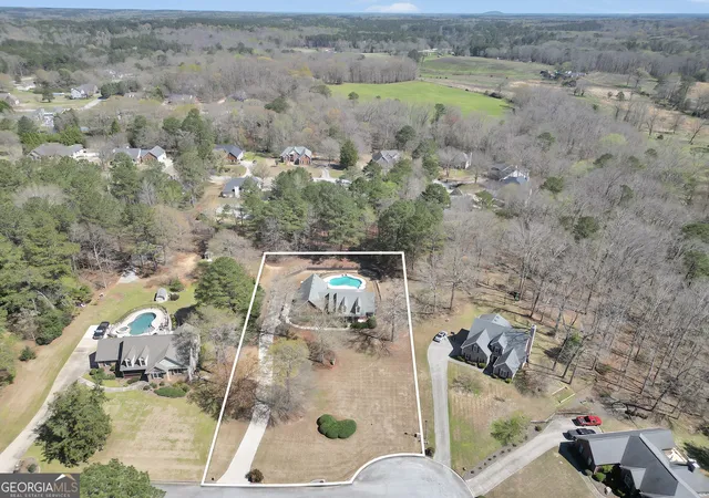 Photo 3 of Sale Pending at 65 Oak Ln, Oxford, GA 30054 | MLS# 10718983 | Listing updated on 2026-09-08