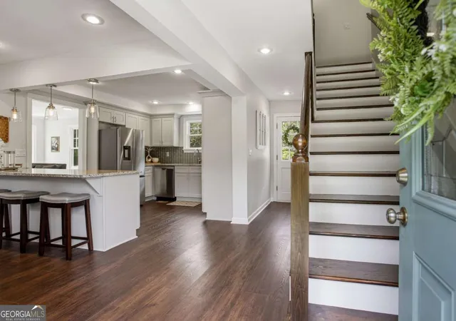 Photo 3 of Single family home for sale at 1893 Hamlin Dr Sw, Marietta, GA 30064 | MLS# 10828954 | Listing updated on 2026-09-06