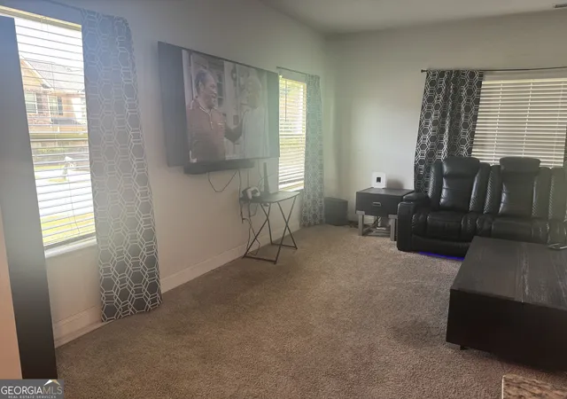 Photo 2 of Townhouse for sale at 5263 Carrie Dr, Morrow, GA 30260 | MLS# 10828323 | Listing updated on 2026-09-22