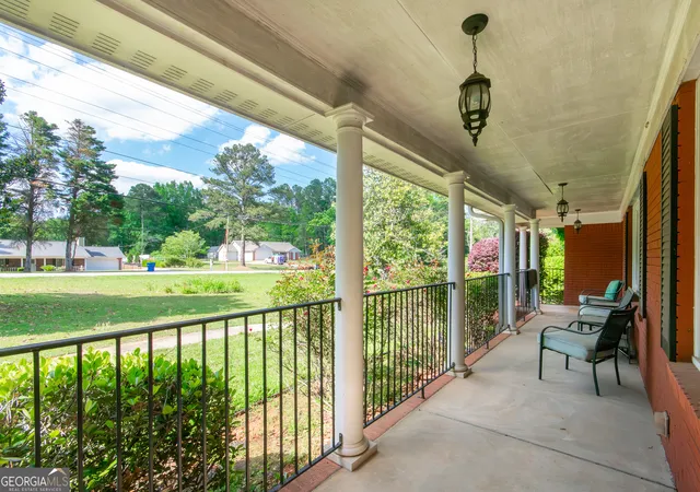 Photo 3 of Single family home for sale at 6980 Rivertown Rd, Fairburn, GA 30213 | MLS# 10764937 | Listing updated on 2026-08-10