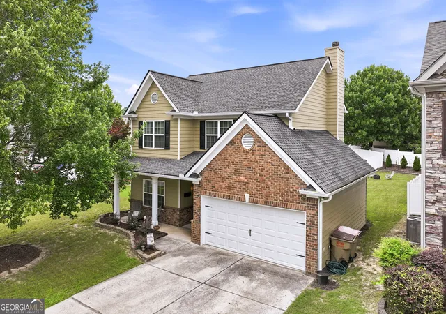 2nd image of 7022 Grand Hickory Dr, Braselton, GA 30517 | MLS# 10783069
