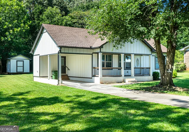 Photo 2 of Single family home for sale at 224 Doster Ave, Monroe, GA 30656 | MLS# 10830651 | Listing updated on 2026-09-04