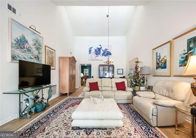 5th image of 683 Serramonte Dr, Marietta, GA 30068 | MLS# 10798147