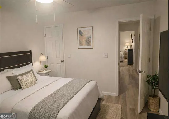 Listing Photo 4 - Condo for sale in building located at 1341 Pine Ave, Atlanta, GA 30344