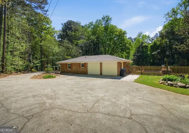 Homes for sale in Conyers, GA | 2907 Glad Dale Dr Se, Conyers, GA 30094 | MLS# 10732248