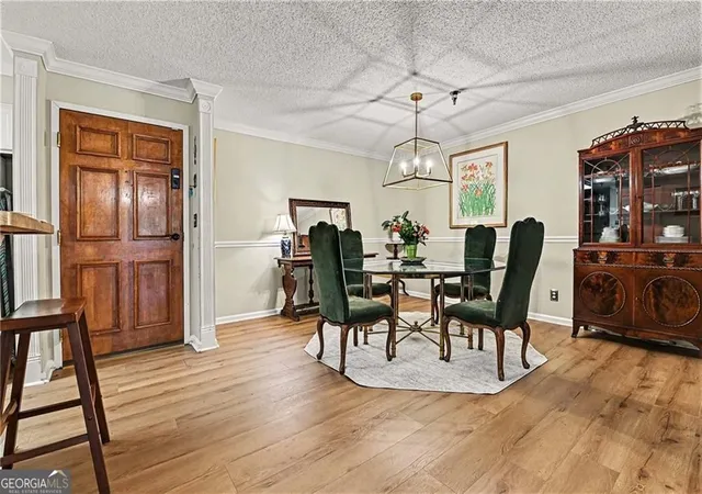 Listing Photo 5 - Condo for sale in building located at 205 Ridley Howard Ct, Decatur, GA 30030