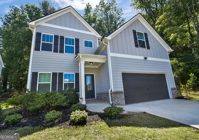 Photo 1 of Single family home for sale at 2099 Easterwood Ter, Decatur, GA 30032 | MLS# 10705640 | Listing updated on 2026-09-10