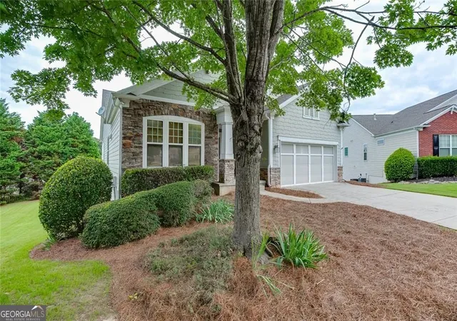Photo 3 of Single family home for sale at 5130 Princess Ln, Cumming, GA 30040 | MLS# 10797787 | Listing updated on 2026-08-31