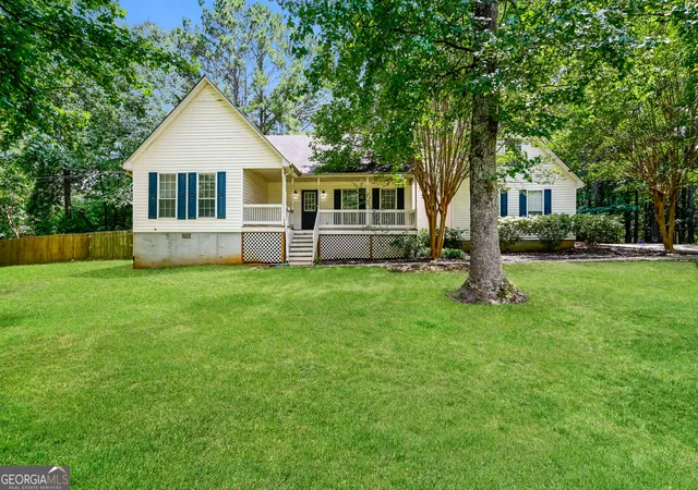 1st image of 207 Lafayette St, Locust Grove, GA 30248 | MLS# 10810866