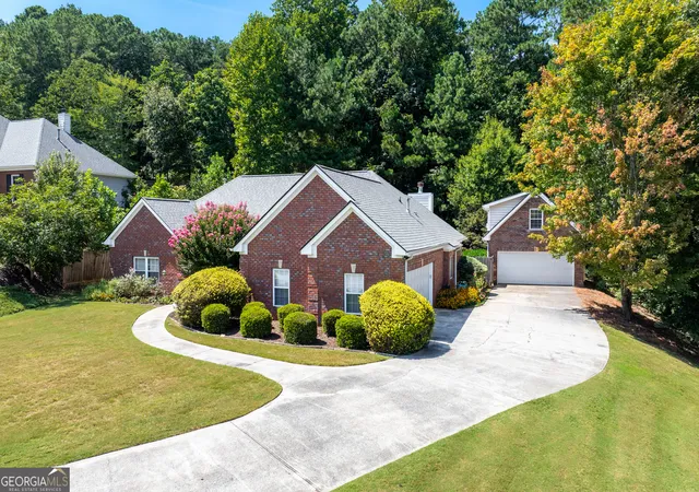 Photo 1 of Single family home for sale at 5995 Cedar Lake Trl, Loganville, GA 30052 | MLS# 10833943 | Listing updated on 2026-09-14