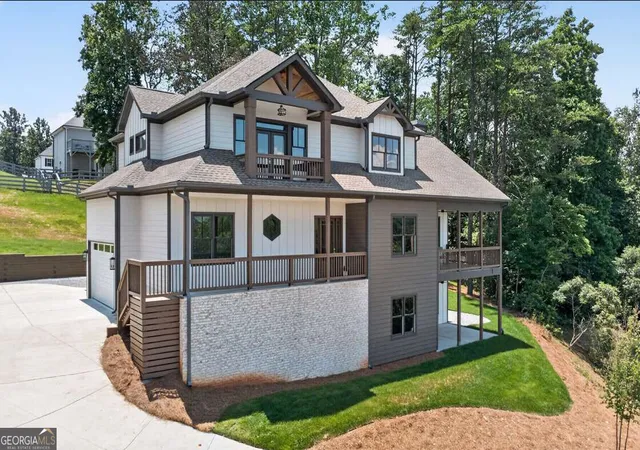 Photo 1 of Single family home for sale at 5465 Chestatee Landing Wy, Gainesville, GA 30506 | MLS# 10783055 | Listing updated on 2026-08-31