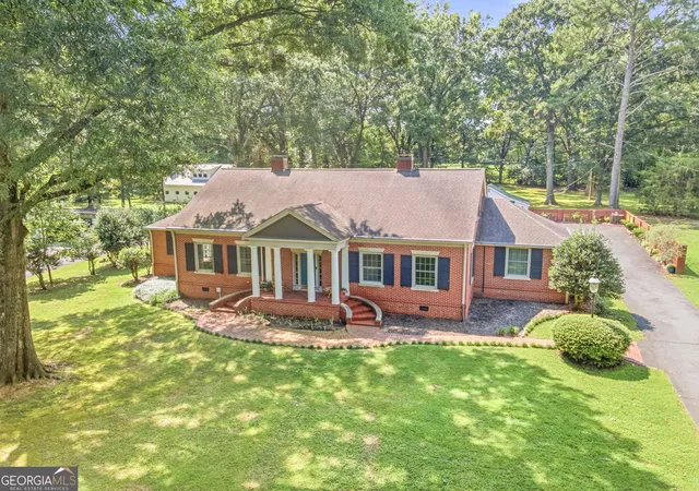 Photo 2 of Single family home for sale at 385 Tavern Ln, Trion, GA 30753 | MLS# 10835018 | Listing updated on 2026-09-16