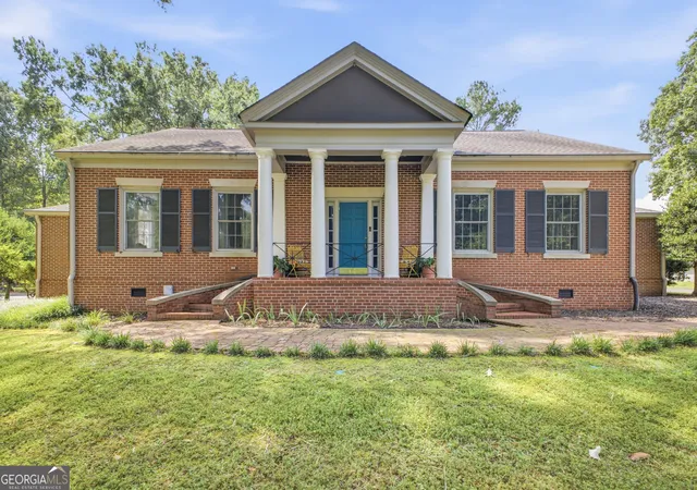 Photo 3 of Single family home for sale at 385 Tavern Ln, Trion, GA 30753 | MLS# 10835018 | Listing updated on 2026-09-16