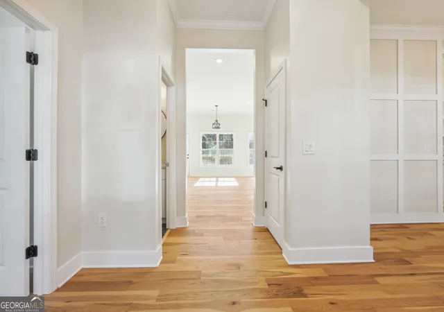 Photo 4 of Single family home for sale at 1620 SW Derry Ave, Atlanta, GA 30310 | MLS# 10797517 | Listing updated on 2026-07-16