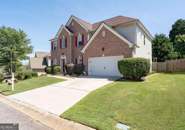 Photo 2 of Single family home for sale at 2031 Dartmoth Wy, Villa Rica, GA 30180 | MLS# 10830833 | Listing updated on 2026-09-11