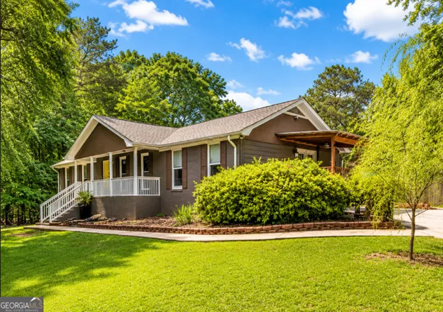 1st image of 1931 Lake Jodeco Rd, Jonesboro, GA 30236 | MLS# 10793180