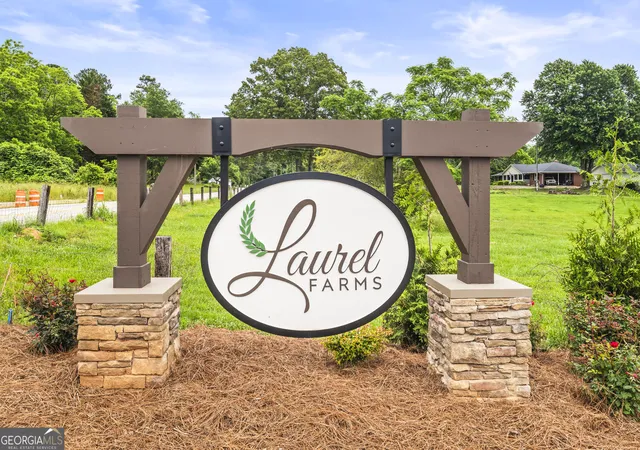 Photo 3 of Single family home for sale at 160 Laurel Farms Ln, Dallas, GA 30157 | MLS# 10823997 | Listing updated on 2026-08-25