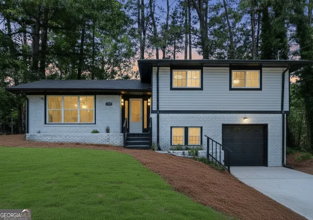 Photo 2 of Single family home for sale at 3025 Mckenzie Rd, Atlanta, GA 30344 | MLS# 10778847 | Listing updated on 2026-08-25