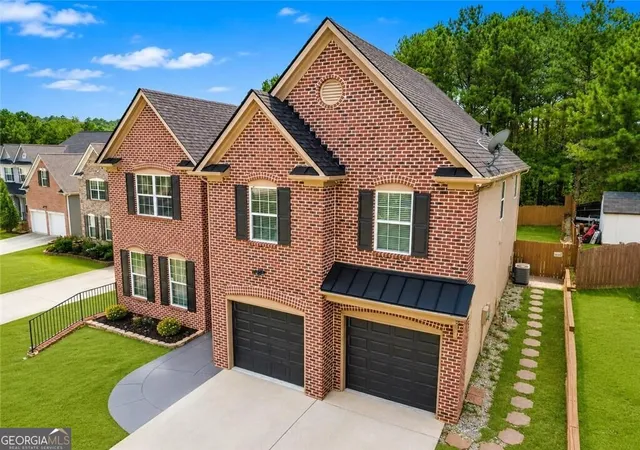 Photo 2 of Single family home for sale at 1163 Simonton Hl Ct, Lawrenceville, GA 30045 | MLS# 10836139 | Listing updated on 2026-09-14