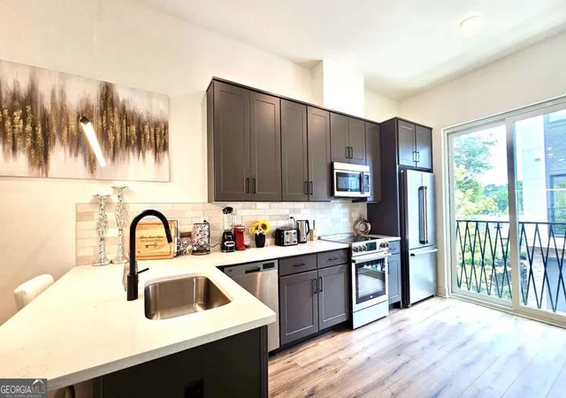 4th image of 2199 Lenox Rd Ne #17, Atlanta, GA 30324 | MLS# 10779212