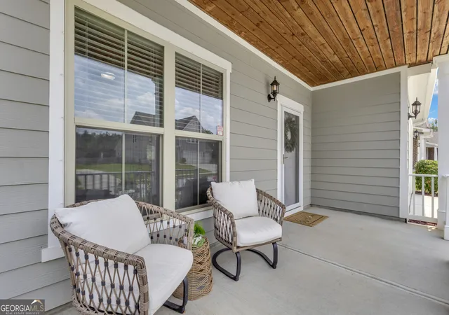 Photo 3 of Single family home for sale at 206 Roundwood Wy, Peachtree City, GA 30269 | MLS# 10737621 | Listing updated on 2026-08-22