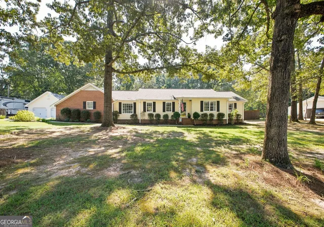 Photo 1 of Single family home for sale at 97 Oak Hill Dr, Rockmart, GA 30153 | MLS# 10835008 | Listing updated on 2026-09-10