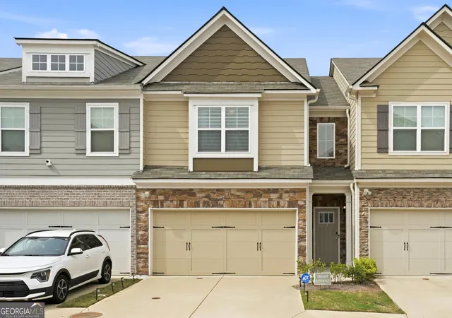 Photo 1 of Townhouse for sale at 7757 Medieval St, Fairburn, GA 30213 | MLS# 10726803 | Listing updated on 2026-04-21