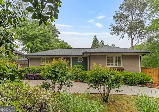 Photo 1 of Sale Pending at 2492 Parkdale Pl Ne, Atlanta, GA 30305 | MLS# 10754181 | Listing updated on 2026-06-10