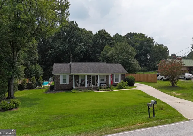 2nd image of 154 New Prospect Rd, Hartwell, GA 30643 | MLS# 10818235