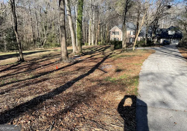 2nd image of 5279 Rocky Hill Dr Sw, Lilburn, GA 30047 | MLS# 10770614