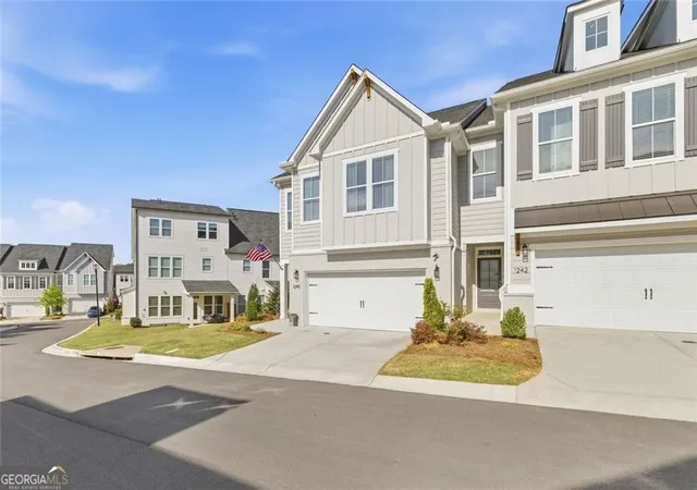 2nd image of 1240 Willowcrest Wy, Cumming, GA 30041 | MLS# 10732819