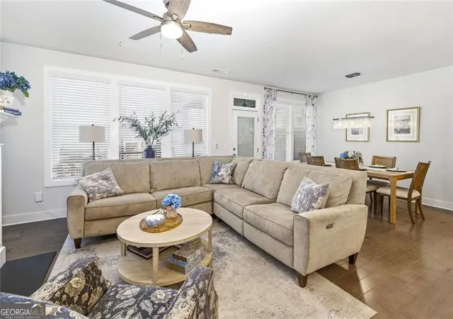 5th image of 1240 Willowcrest Wy, Cumming, GA 30041 | MLS# 10732819