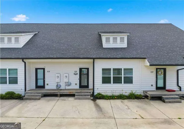 2nd image of 119 Jones St, Cartersville, GA 30120 | MLS# 10812887