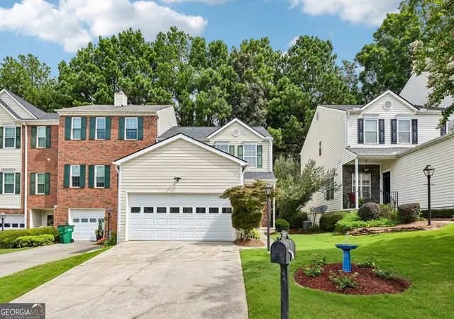 2nd image of 850 Abbotts Mill Ct, Johns Creek, GA 30097 | MLS# 10810730