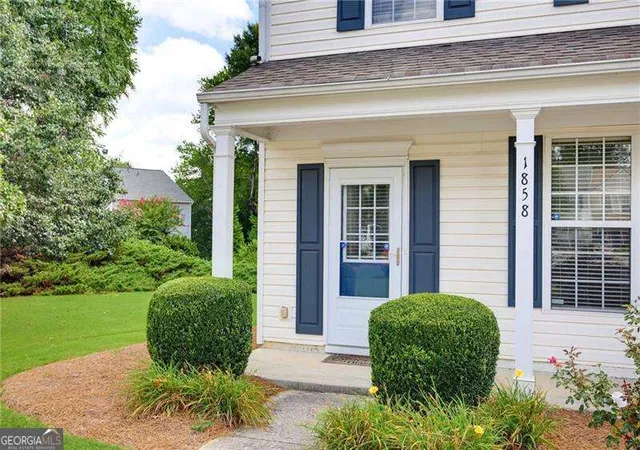 2nd image of 1858 Stancrest Tr Nw, Kennesaw, GA 30152 | MLS# 10812073