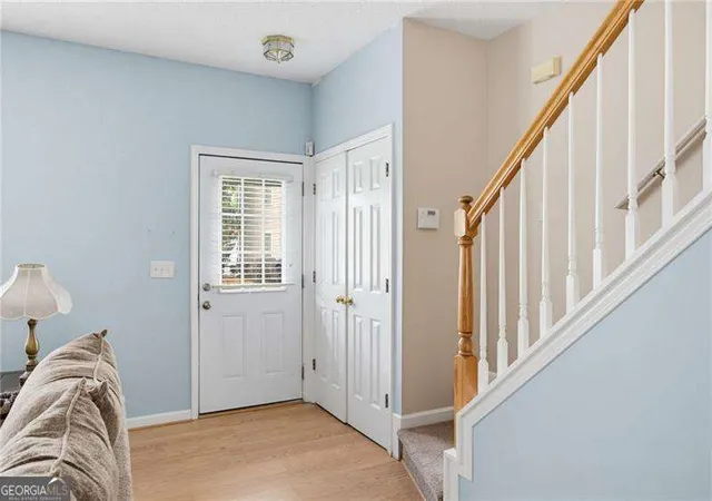 3rd image of 1858 Stancrest Tr Nw, Kennesaw, GA 30152 | MLS# 10812073