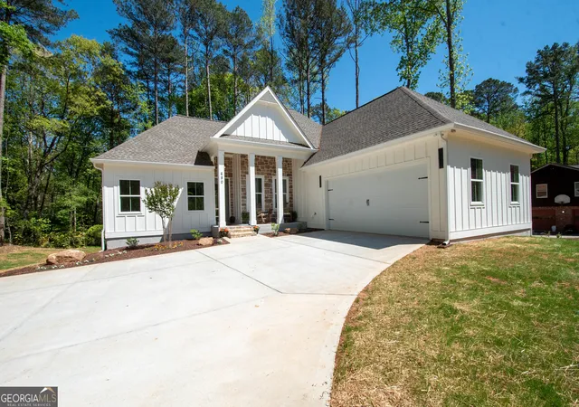 Photo 46 of Single family home for sale at 680 Ponderosa Ct, Fayetteville, GA 30214 | MLS# 10733157 | Listing updated on 2026-09-06